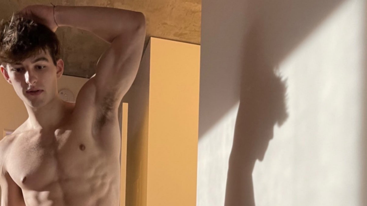 <b>NSFW - TikTok Star Darrell Jones' BIG Secret</b>