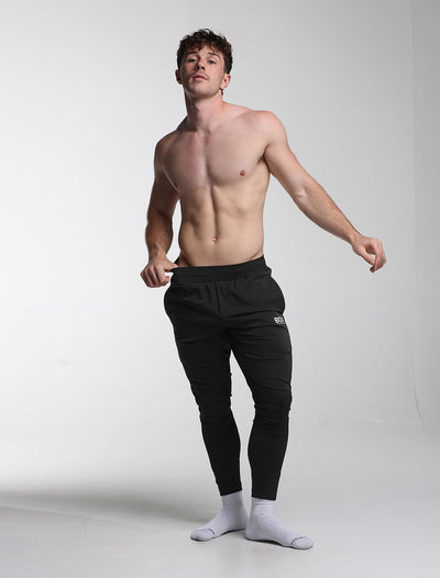 Mens X-Line Tapered Joggers - Black