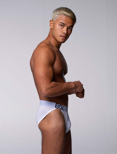 Mens Tanga Briefs: Defined Crotch - White